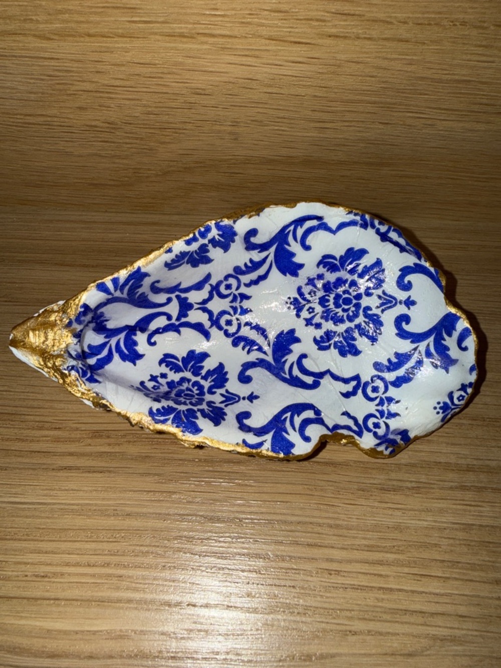 Handmade Decorative Blue & White Damask Oyster Shell Gold Trim- Ring Trinket
